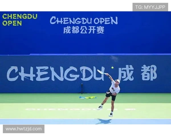 成都网球队实力揭秘：网球巨献背后的训练与奋斗故事